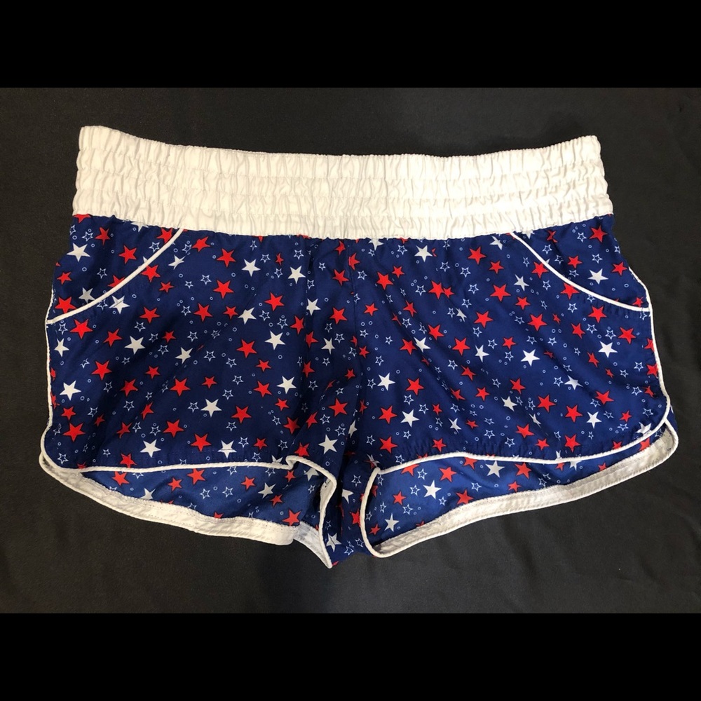 Size M Lounge Bundle - Picture 7 of 8